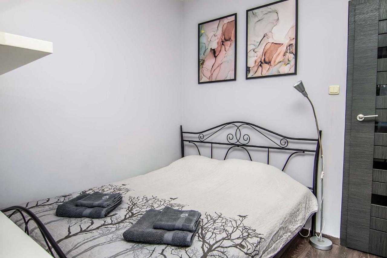 Apartament Nad Jeziorem Гижицко Екстериор снимка