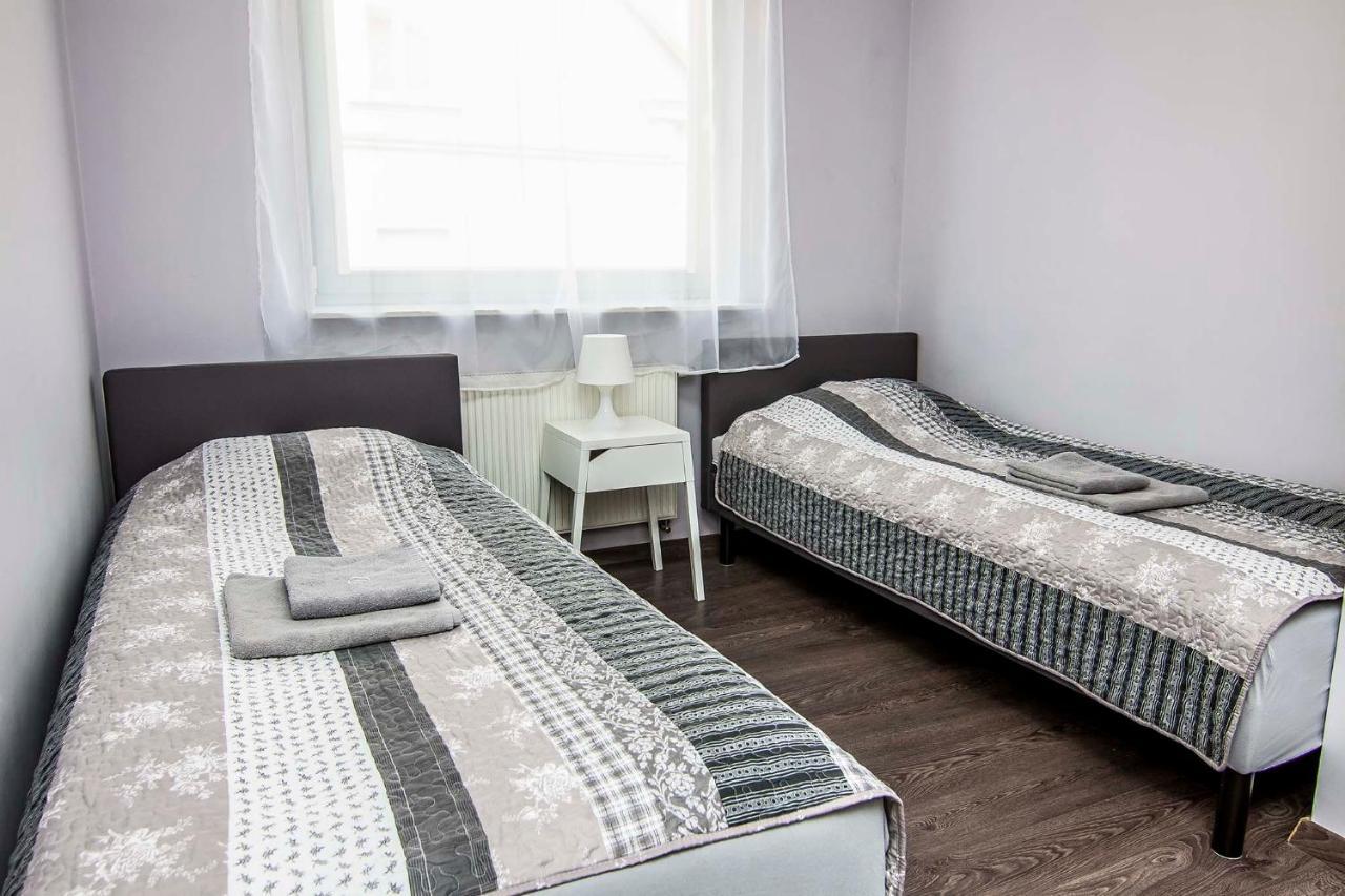 Apartament Nad Jeziorem Гижицко Екстериор снимка