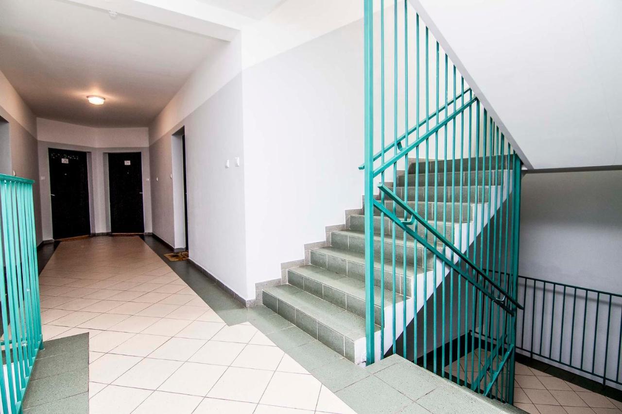 Apartament Nad Jeziorem Гижицко Екстериор снимка